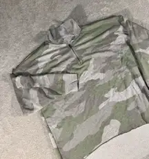 Aerie Sweatshirt Womens Medium Sunday‎ Soft 1/4 Zip Green Gray Camo Camouflage