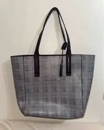 Vince Camuto Genuine Leather Tote Bag Gray Stripe‎ Accent