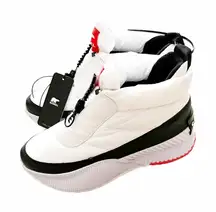 NEW SOREL x prAna Women's Out N About III Puffy Zip White Boot Streetwear Size 6