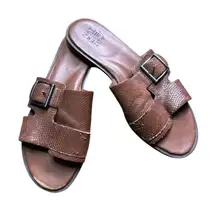 Naturalizer Faryn Brown Brazil Nut Leather Embossed Slip On Slide Sandal Size 10