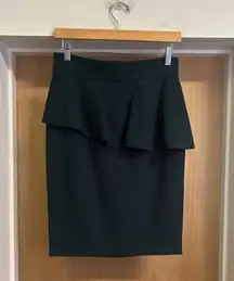 Zara Woman Forest Green Pencil Skirt with Asymmetrical Ruffle Detail - size S