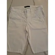 American Living Size 10 4 Pocket White Cropped Utility Style Jean Shorts