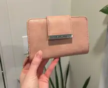 light pink trifold wallet Preloved but great condition
