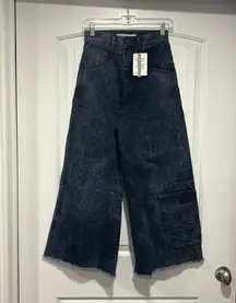 Wide Leg Denim Size 25/32.