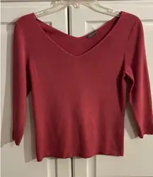 Ann Taylor Petite Red V Neck 3/4 Sleeve Knit Top With Jewel Accents Size Medium