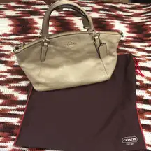 COACH KELSEY METALLIC GOLD PEBBLED LEATHER SHOULDER HAND BAG PURSE TOP HANDLE SATCHEL F36675 Approx 13” Wide x 10” Tall x 3.5” Deep Comes with dustbag