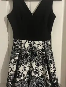 Black and White Sleeveless Dress