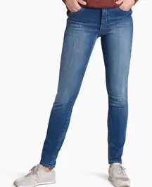 KUHL 9” Kontour Flex Denim Skinny in Vintage Blue Women’s Size 2 NWT