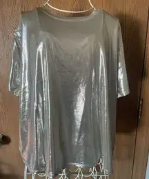 NWT Bailey 44 Silver Metallic Chrome Relaxed-Fit Short Sleeve Top