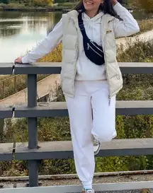 H&M Cream/White Basics Sweatsuit Set - Hoodie and Sweatpants