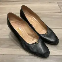 Gucci  Vintage Black Leather Gold Logo Pumps Dress Shoes Wedge Heels sz 34.5