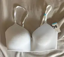 NWT Wire-free T-Shirt bra 34C / J12