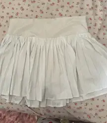 White tennis skirt 