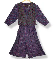 Vintage 90s Jumpsuit Women Cropped Paisley Funky Pattern Rayon Romper Bold Vest