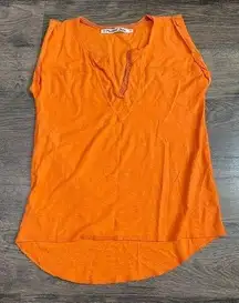 EUC Womens Michael‎ Stars the original tee rolled sleeve v neck orange size OS