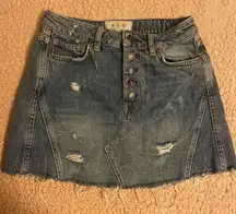 Free People We The Free denim Mini Jean skirt Distressed Button Fly Size 25