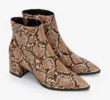 Kenneth Cole Boots Womens Size 6.5 Snake Print Pointed Toe Block Heel Zip Bootie