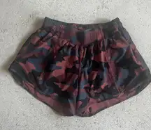 Lululemon Camo Hotty Hot Shorts 4”