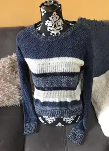 Blue&Cream Knit Top Size M