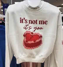 Humorous sarcastic Valentine’s Day crewneck sweatshirt red heart break up NWT SM