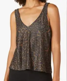 Beyond yoga featherweight double v neck tank in tortoise NWT