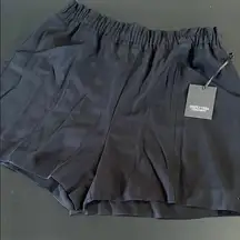 Simply Vera Vera Wang Black Women's Shorts NWT