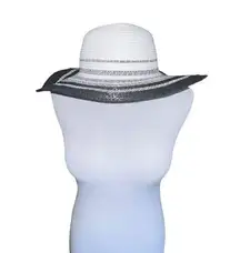 Time and Tru Women's Striped Floppy Straw Hat Packable Adjustable Band White New