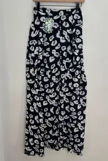 NWT - Princess Di Skirt White Cheetah Maxi Summer