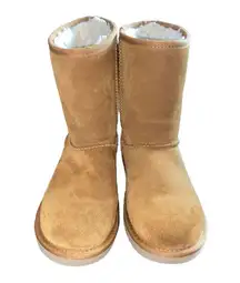 Koolaburra ’s sister boot in chestnut.