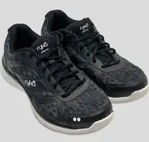 Ryka dream black lace up athletic shoes! Pre loved