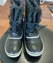 Sorel Tivoli Womens Winter Snow Boots, Color Black/Turtledove,‎ Size 7