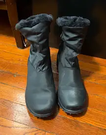 Womens Brenna totes boots 9