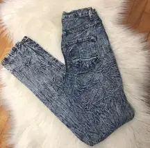 APHRODITE LA UNIQUE High Waisted Jeans