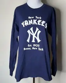 New York Yankees Navy Long Sleeve Logo Tee