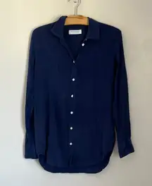 Everlane Blue Silk Button Down Shirt. Size 2