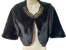 Haani faux fur Cape bat wing bolero black jacket- Rhinestones collar| woman S