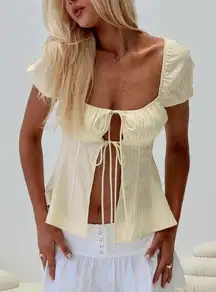 Princess Polly how to fly tie yellow stripe top with puff sleeves