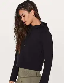 Lululemon Tech Lux Pullover
Black size 2