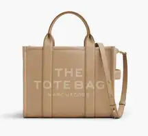 Marc Jacobs The Leather Medium Tote Bag in Camel