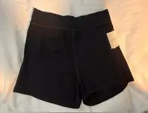 NWT Beyond Yoga  Black Ribbed Causal Lounge Shorts - M