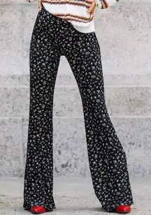 Willow & Root Buckle floral stretch floral pants