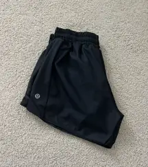 Lululemon Shorts Hotty Hot 4" Black