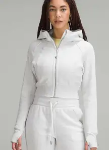 Lululemon Scuba Full-Zip Cropped Hoodie in Heathered Core Ultra Light Grey