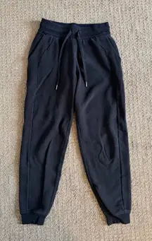 Lululemon Scuba Jogger