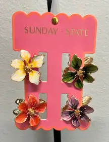 Sunday State | Hawaiian Floral Metal Hair Clips