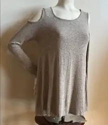 Acemi Heathered Gray Cold Shoulder Tunic