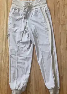 Women's cream/tan Joggers