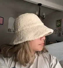 Sherpa Cream Off-white Beige Bucket Hat Winter Fall 