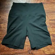 7 in athletic shorts