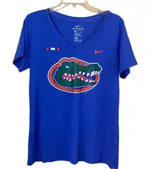 The Florida Gators V-Neck Nike Graphic T-Shirt Size Medium
